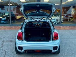 Mini Hatch 1.5 Cooper Sport Auto 3dr 68