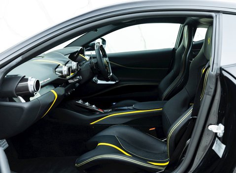 Ferrari 812 Superfast 13