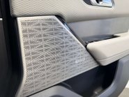 Land Rover Range Rover Velar 2.0 Range Rover Velar SE D180 Auto 4WD 5dr 80