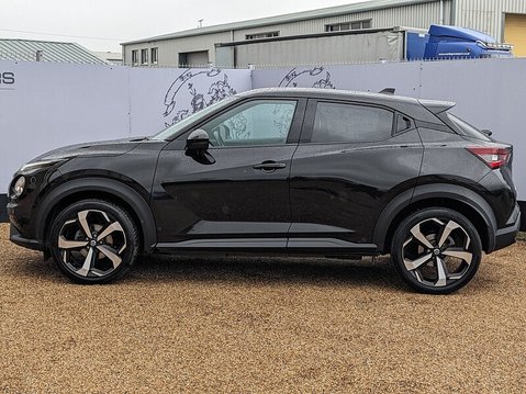 Nissan Juke DIG-T TEKNA 4