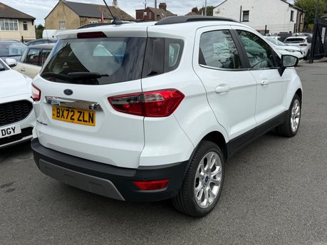 Ford Ecosport TITANIUM 6