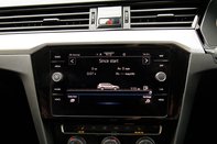 Volkswagen Passat SEL TSI EVO DSG 22