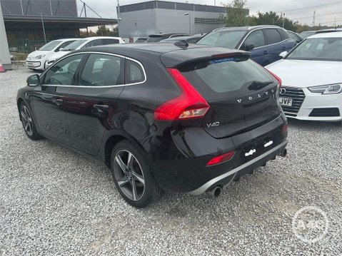 Volvo V40 2.0 D2 R-Design Euro 6 (s/s) 5dr 6