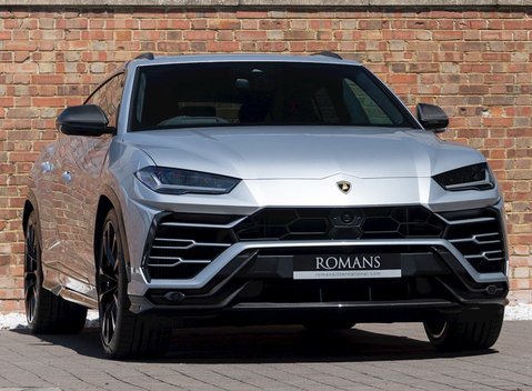Lamborghini Urus 1