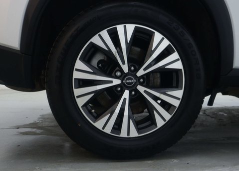 Nissan X-Trail 1.5 X-Trail N-Connecta E-4orce A 4WD 5dr 13