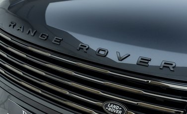 Land Rover Range Rover P530 SV 37