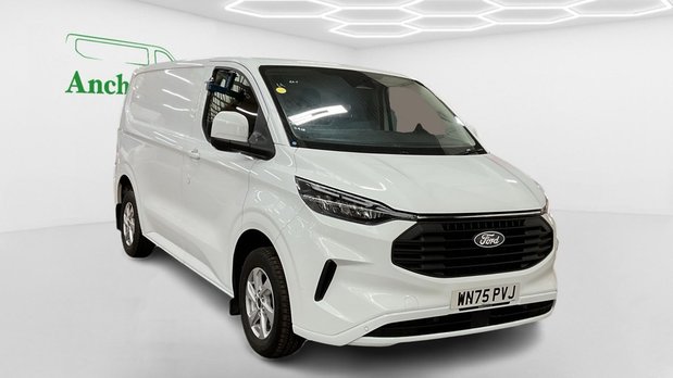 Ford Transit Custom SWB L1H1 Low Roof Limited 320 Air Con Alloys Sensors EURO 6 2