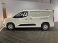 Vauxhall Combo 2300 1.5 SportIVE TD S/S 10