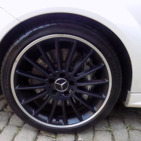 Mercedes-Benz C Class 6.3 C63 V8 AMG Edition (457bhp)
