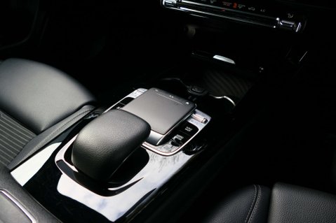 Mercedes-Benz A Class 1.3 A 200 Sport Auto 5dr 25