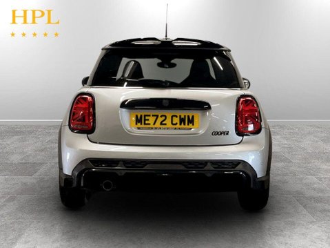 Mini Hatch 1.5 Cooper Sport Hatchback 3dr Petrol Steptronic Euro 6 (s/s) (136 ps) 6