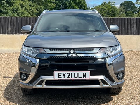 Mitsubishi Outlander PHEV DYNAMIC 7