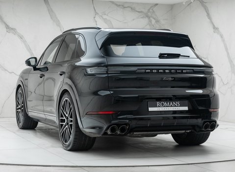 Porsche Cayenne TURBO E-HYBRID 10