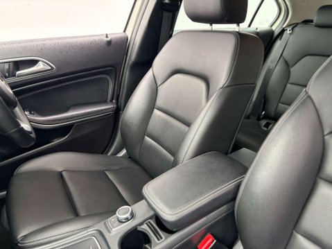 Mercedes-Benz A Class 1.5 A 180 D Sport Executive Auto 5dr 65