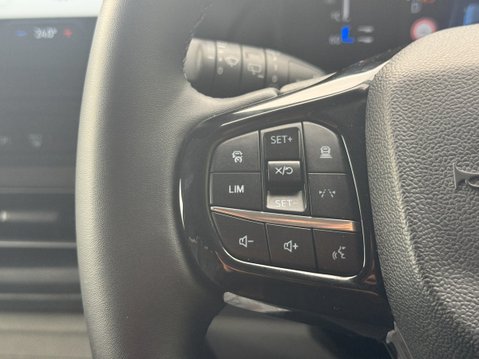 Ford Tourneo Custom (Sold) Titanium Luxe | 9 Seat | Auto | L2 LWB | Euro 6 | £34158 + VAT 15