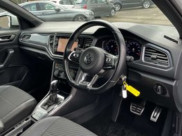 Volkswagen T-Roc 1.5 T-Roc R-Line TSi Evo Semi-Auto 5dr 17