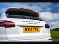 Porsche Cayenne 16