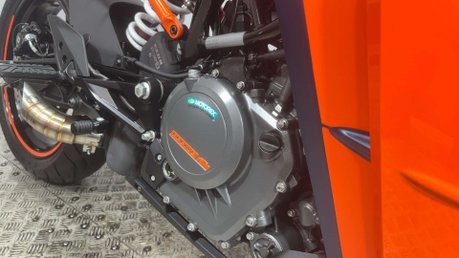 KTM RC 390 2024 1K VERY CLEAN A2 READY SPORTS BIKE 390CC 52