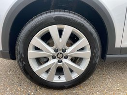 SEAT Arona 1.0 Arona SE Technology TSi Semi-Auto 5dr 16