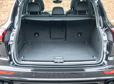 Porsche Cayenne Turbo 27
