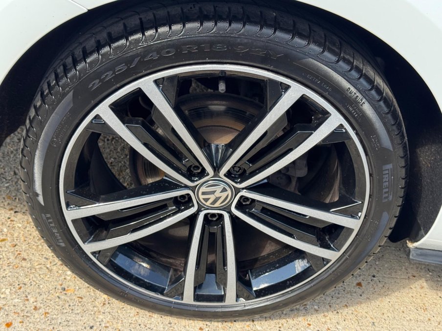 2018 Volkswagen Golf — image 46
