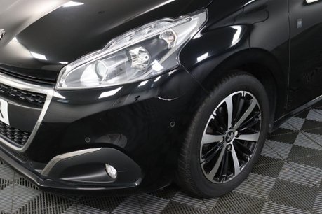 Peugeot 208 S/S TECH EDITION 31