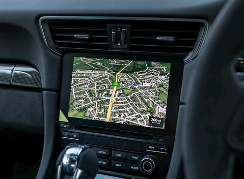 Porsche 911 GT3 RS (991.2) 18