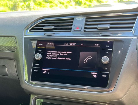 Volkswagen Tiguan 1.5 Tiguan R-Line TSi Semi-Auto 5dr 32