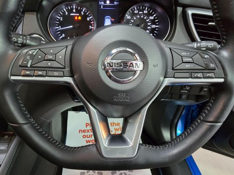Nissan Qashqai 1.6 DIG-T N-Connecta Euro 6 (s/s) 5dr 35