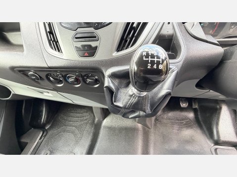 Ford Transit Custom 270 LR P/V 33