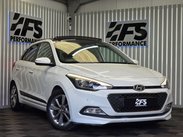 Hyundai i20 1.2 Premium SE Hatchback 5dr Petrol Manual Euro 6 (84 ps) 35