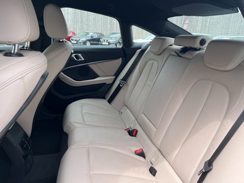 BMW 2 Series 1.5 218i M Sport Saloon 4dr Petrol DCT Euro 6 (s/s) (140 ps) 16