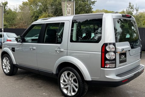 Land Rover Discovery SDV6 LANDMARK - ONE OWNER - 10 SERVICED INC CAMBELT 5