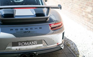 Porsche 911 GT3 (991.2) 20
