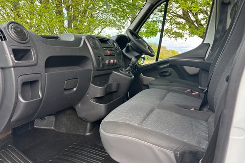 Vauxhall Movano L3H1 F3500 Lawn Mower Beavertail Truck 13