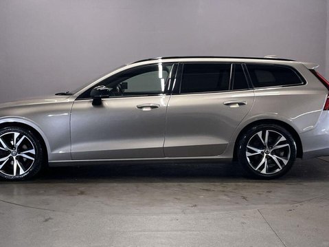 Volvo V60 2.0 D4 R-Design Estate 5dr Diesel Auto Euro 6 (s/s) (190 ps) 12