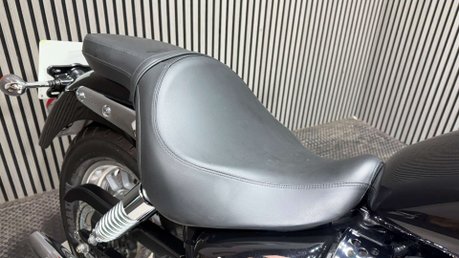 Triumph Bonneville 2011 ONLY 1812 MILES LONG MOT STUNNING CRUISER BIKE 38