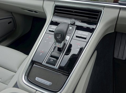 Porsche Panamera Turbo 6