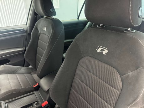 Volkswagen Golf 2.0 TSI R Hatchback 5dr Petrol DSG 4Motion Euro 6 (s/s) (300 ps) 27