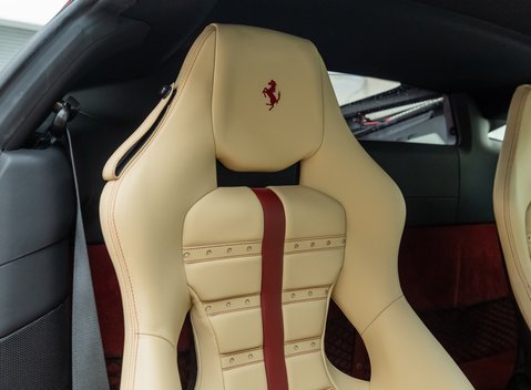 Ferrari F8 Tributo 15