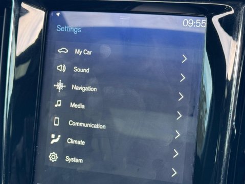 Volvo V60 2.0 D4 R-Design Euro 6 (s/s) 5dr 26