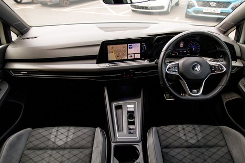 Volkswagen Golf R-LINE ETSI DSG 3