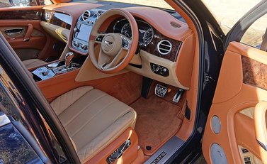 Bentley Bentayga 18