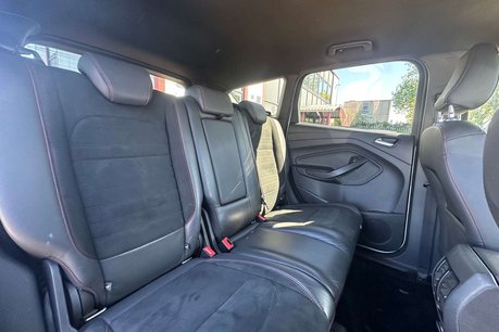 Ford Kuga 2.0 TDCi EcoBlue ST-Line SUV 5dr Diesel Manual Euro 6 (s/s) (150 ps) 19