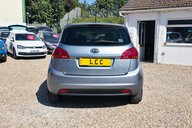 Kia Venga 3.. AUTOMATIC.. 1 PREVIOUS KEEPER.. 7 MAIN DEALER SERVICES.. STUNNING 10
