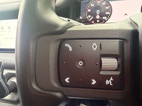 Land Rover Defender 3.0 Defender X-Dynamic S D MHEV Auto 4WD 5dr 55