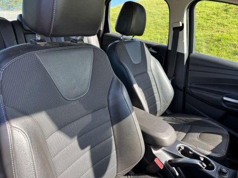 Ford Kuga 1.6 Kuga Titanium 4x2 T 5dr 8