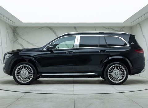 Mercedes-Benz GLS 600 Maybach 5