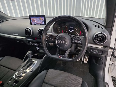 Audi A3 2.0 TFSI S line Saloon 4dr Petrol S Tronic Euro 6 (s/s) (190 ps) 17