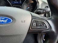 Ford Focus ZETEC 14